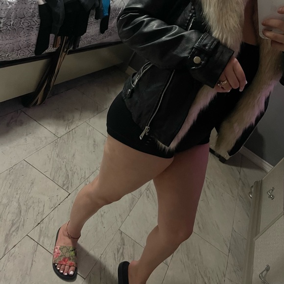 Black leather fur jacket - Picture 5 of 5